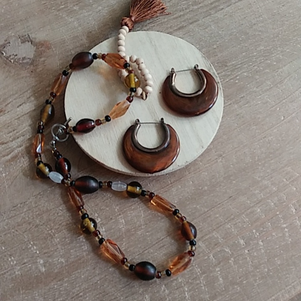 Brown Boho Stament Earrings Hoops & Brown  Beaded Necklace - Picture 17 of 17